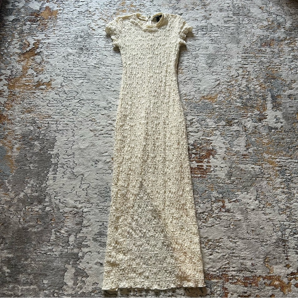 Forever 21 Cream Floral Lace Maxi Dress S